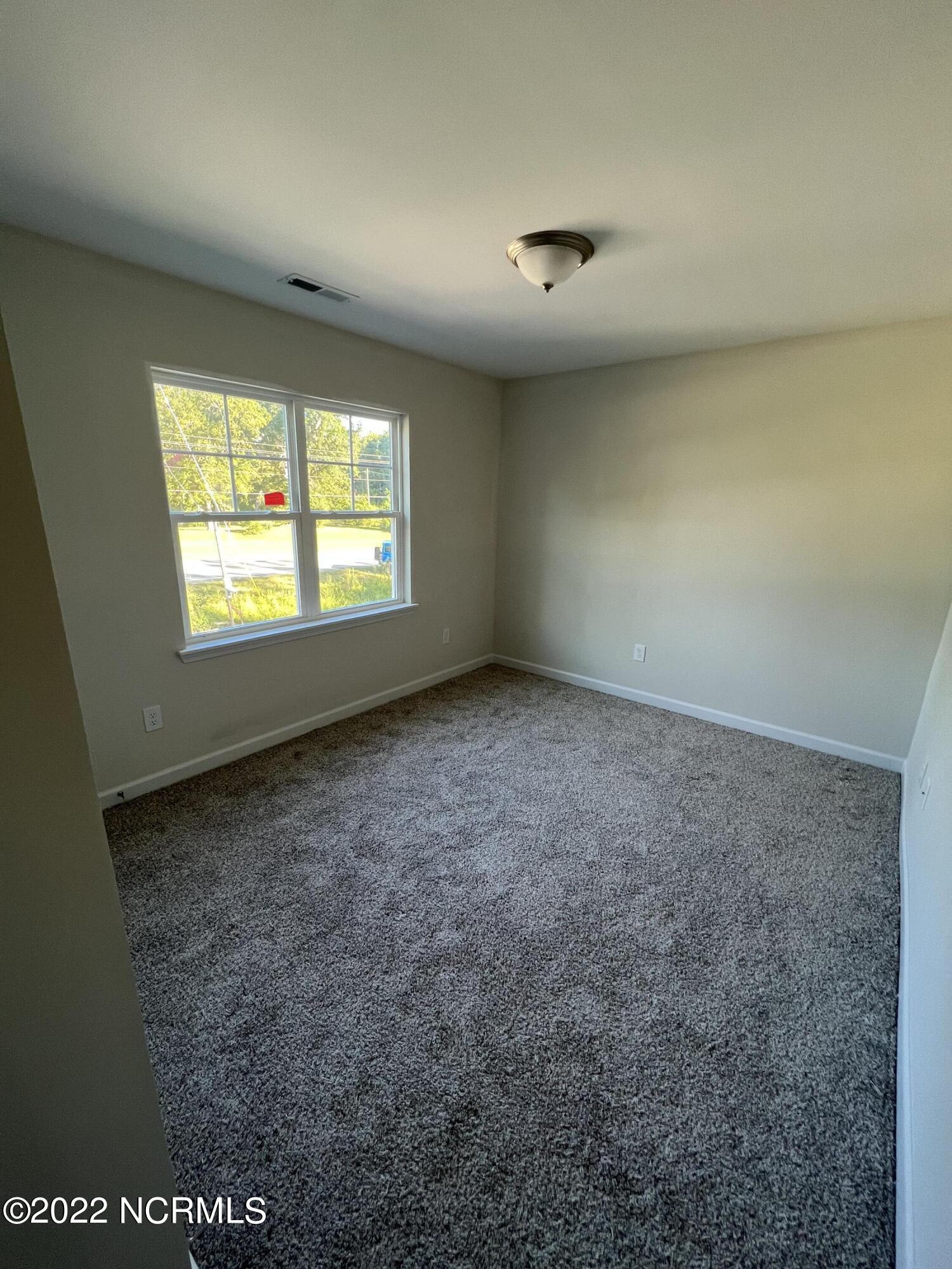 263 Haws Run Road Jacksonville, NC 28540 - Photo 27 of 31 IMG-0108