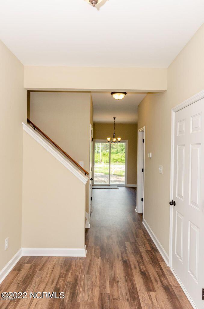 263 Haws Run Road Jacksonville, NC 28540 - Photo 3 of 31 20220412152932914867000000-o