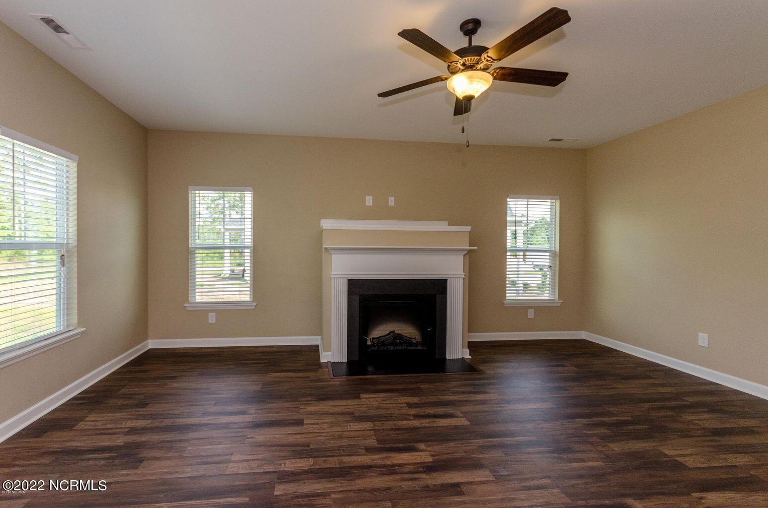 263 Haws Run Road Jacksonville, NC 28540 - Photo 7 of 31 20220412152933559701000000-o