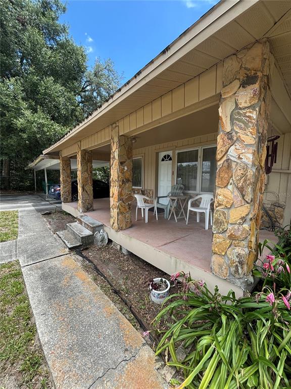 13232 Blissfield Road Odessa, FL 33556 - Photo 5 of 35