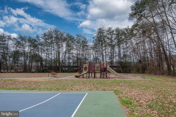 $699,900 | 6714 Ruskin Street, Springfield, VA 22150