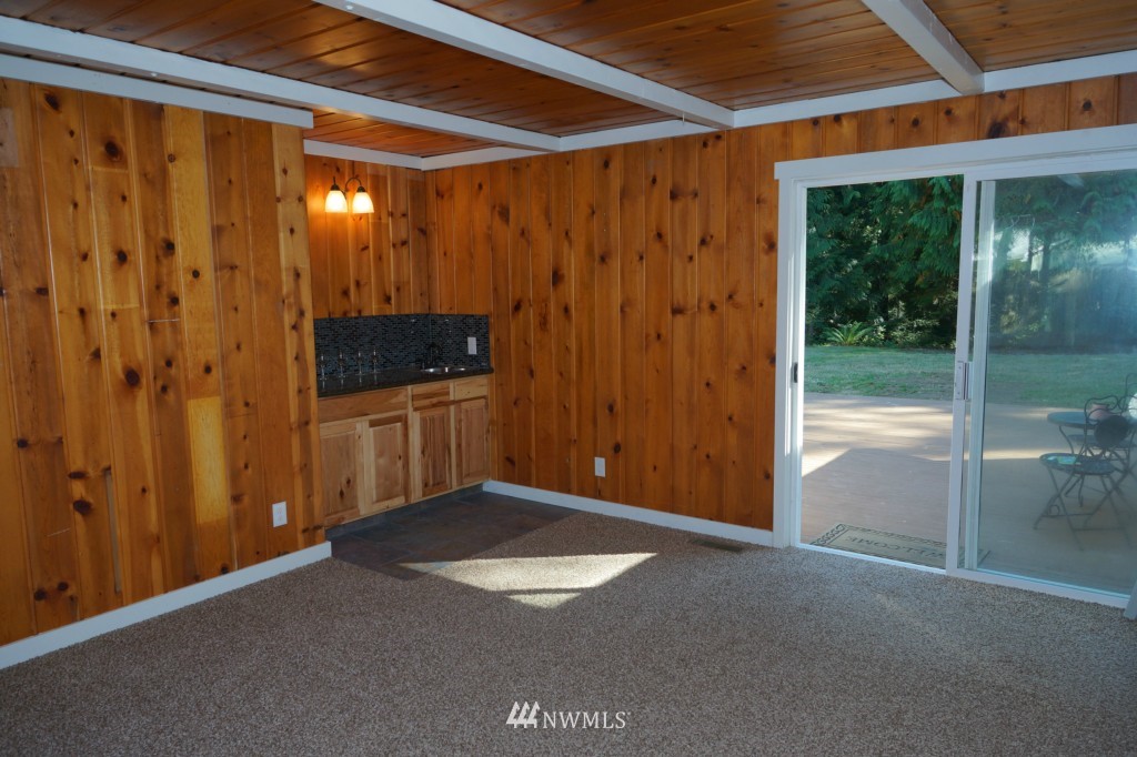 1810 Woods Road Southeast Port Orchard, WA 98366 - Photo 12 of 19 Gallery Image 12