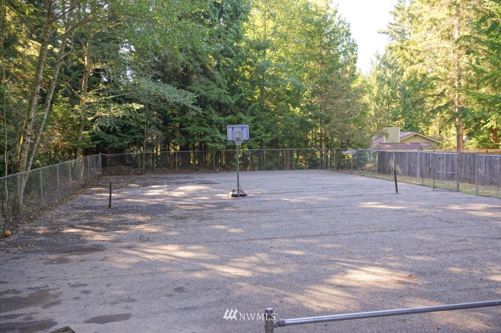 1810 Woods Road Southeast Port Orchard, WA 98366 - Photo 15 of 19 Gallery Image 15