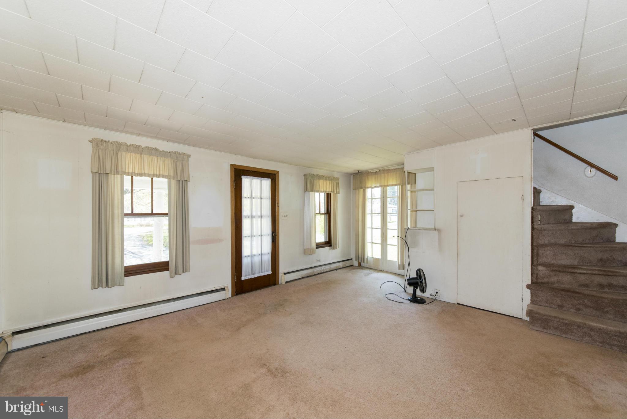 1608 Castleton Road Darlington, MD 21034 - Photo 2 of 30 Living Room