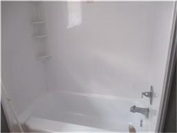 6520 Crosswell Street Houston, TX 77087 - Photo 7 of 11 Updated tub and shower combo