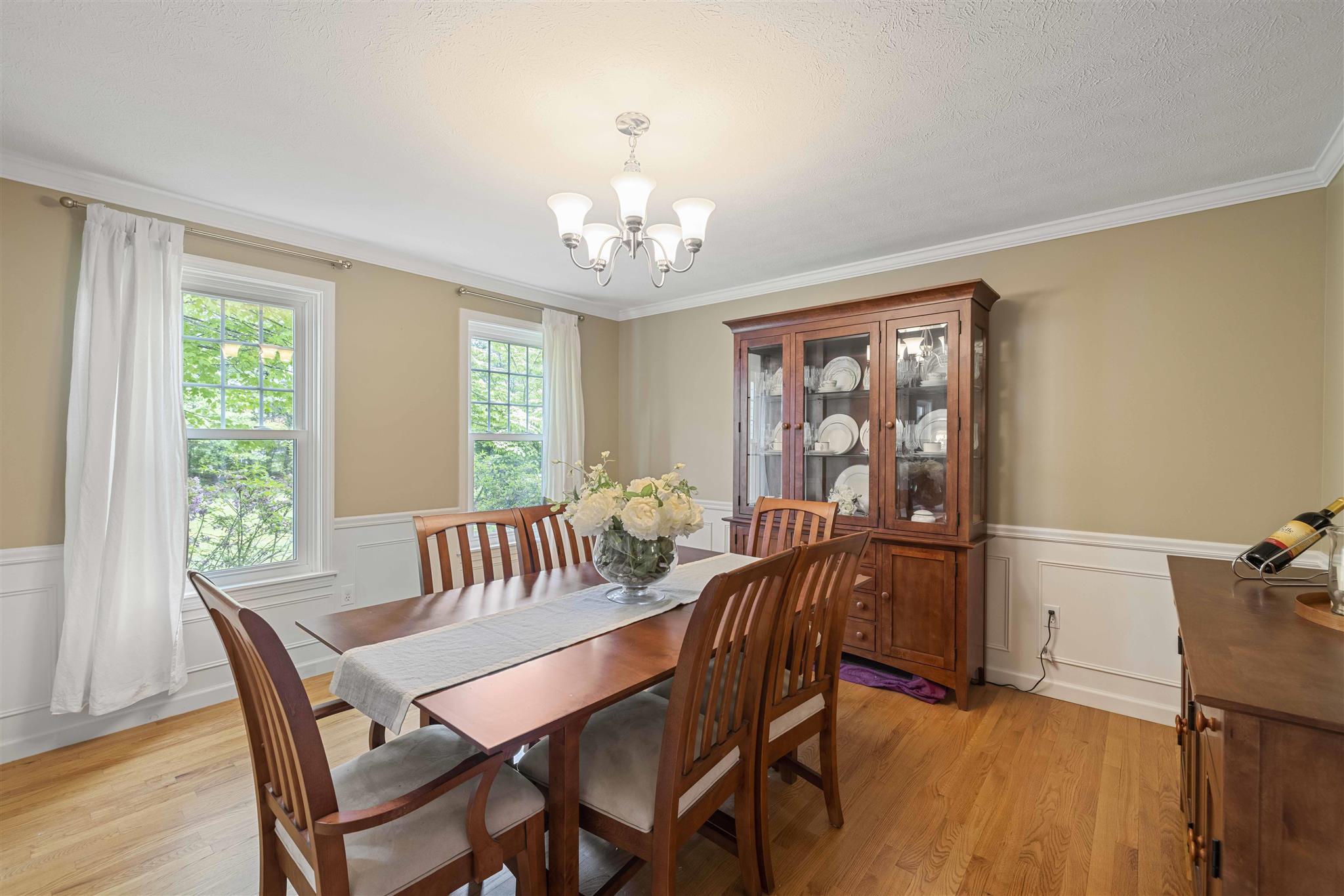 173 Hollis Road Amherst, NH 03031 - Photo 14 of 35
