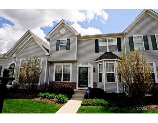 2012 Wagner Road, Unit 206 Batavia, IL 60510 - Photo 1 of 10 Gallery Image 1