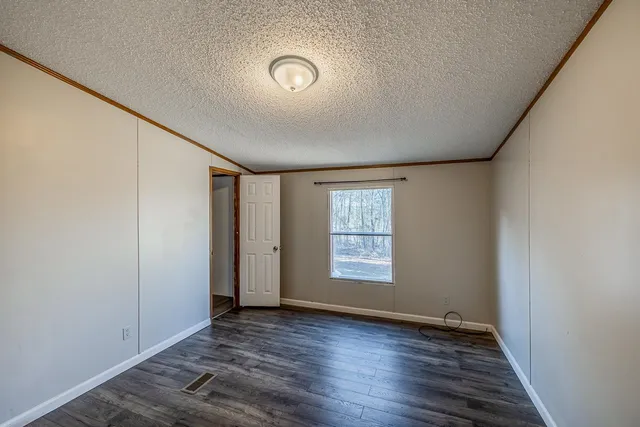 $200,000 | 514 Dewayne Drive, Wellford, SC 29385