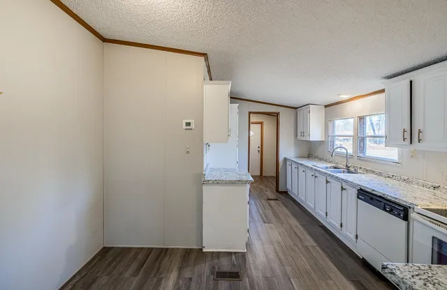 $200,000 | 514 Dewayne Drive, Wellford, SC 29385