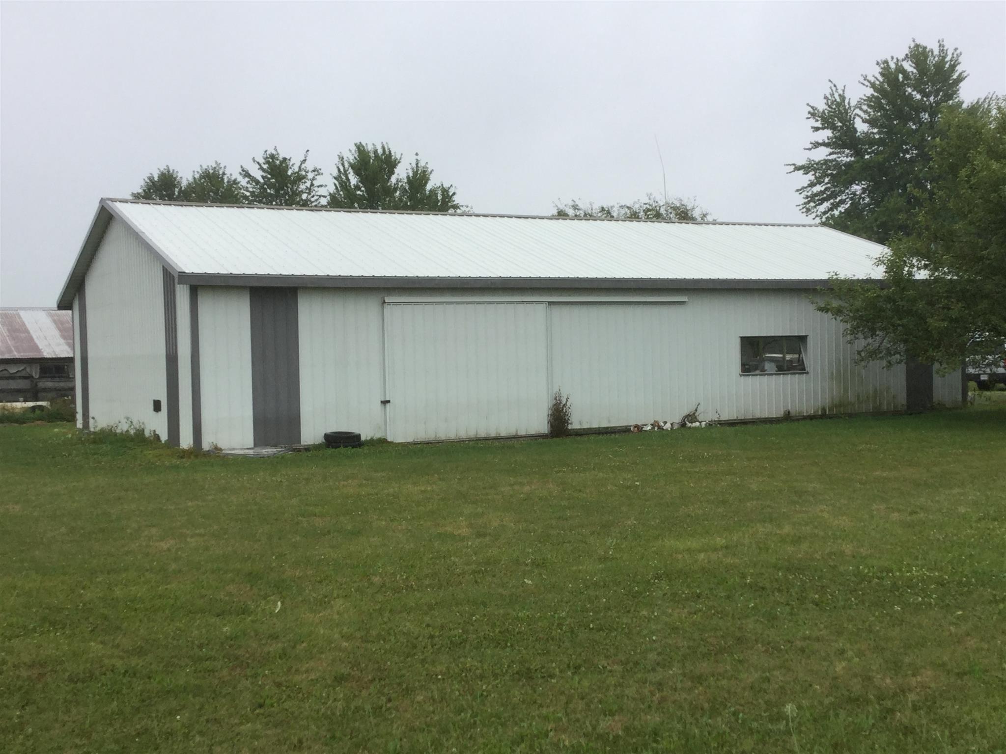 22807 Hoffman Road Monroeville, IN 46773 - Photo 4 of 4