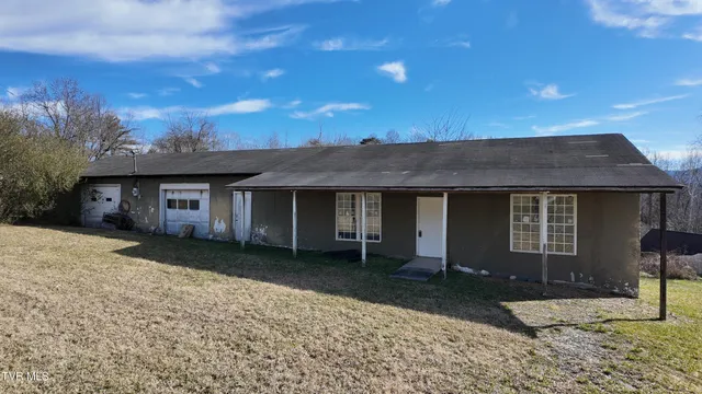 $59,900 | 201 Happy Valley Road, Johnson City, TN 37601
