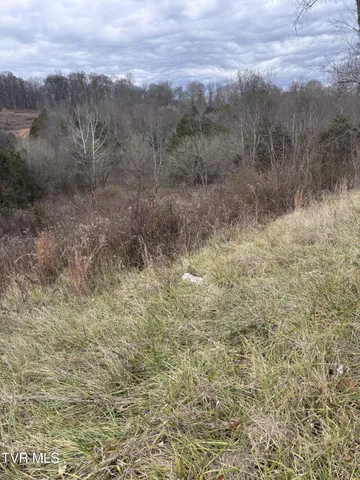 $59,900 | 201 Happy Valley Road, Johnson City, TN 37601