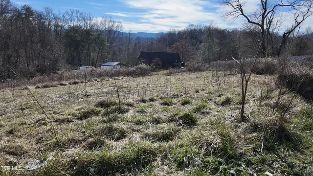 $59,900 | 201 Happy Valley Road, Johnson City, TN 37601