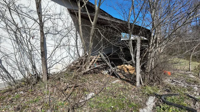 $59,900 | 201 Happy Valley Road, Johnson City, TN 37601