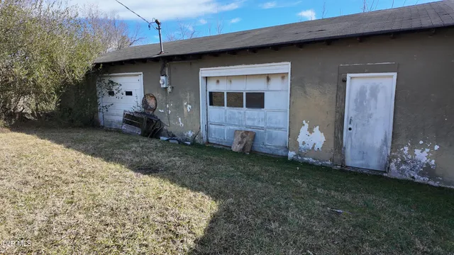 $59,900 | 201 Happy Valley Road, Johnson City, TN 37601