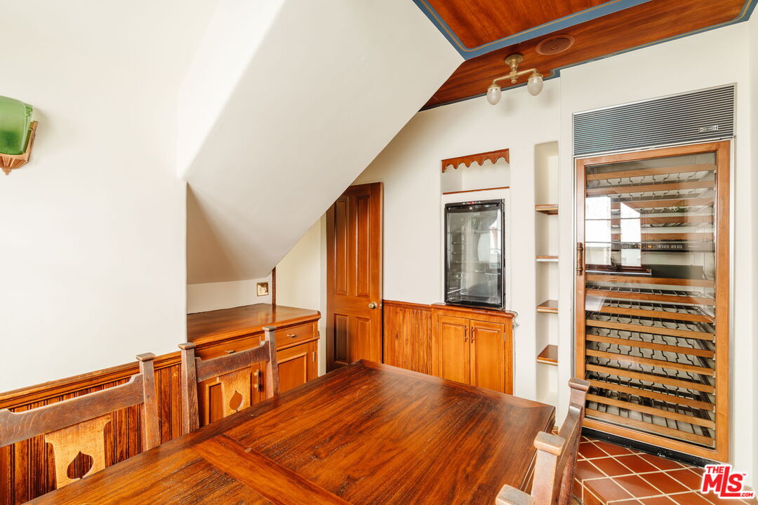 6740 Milner Road Los Angeles, CA 90068 - Photo 22 of 65