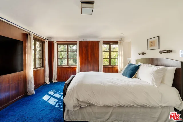 $2,495,000 | 6740 Milner Road, Los Angeles, CA 90068