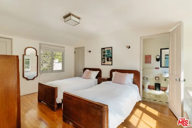 $2,495,000 | 6740 Milner Road, Los Angeles, CA 90068