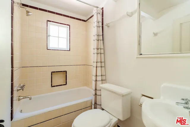 $2,495,000 | 6740 Milner Road, Los Angeles, CA 90068