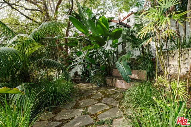 $2,495,000 | 6740 Milner Road, Los Angeles, CA 90068