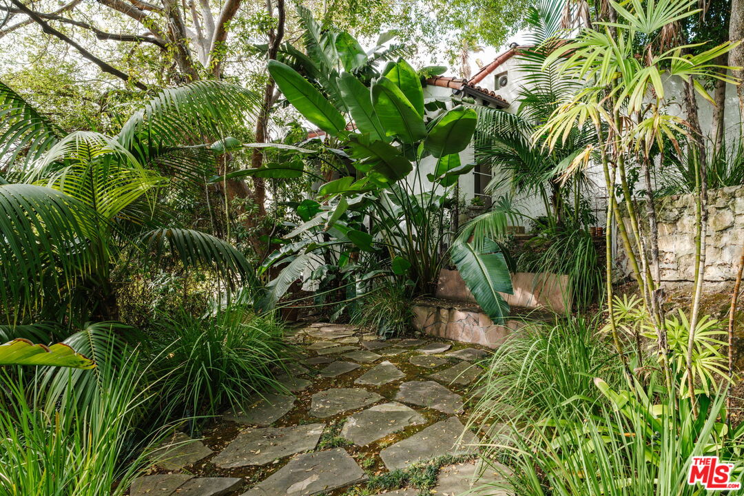 6740 Milner Road Los Angeles, CA 90068 - Photo 56 of 65