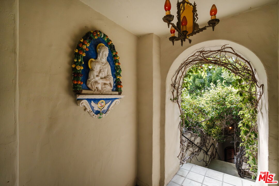 6740 Milner Road Los Angeles, CA 90068 - Photo 59 of 65