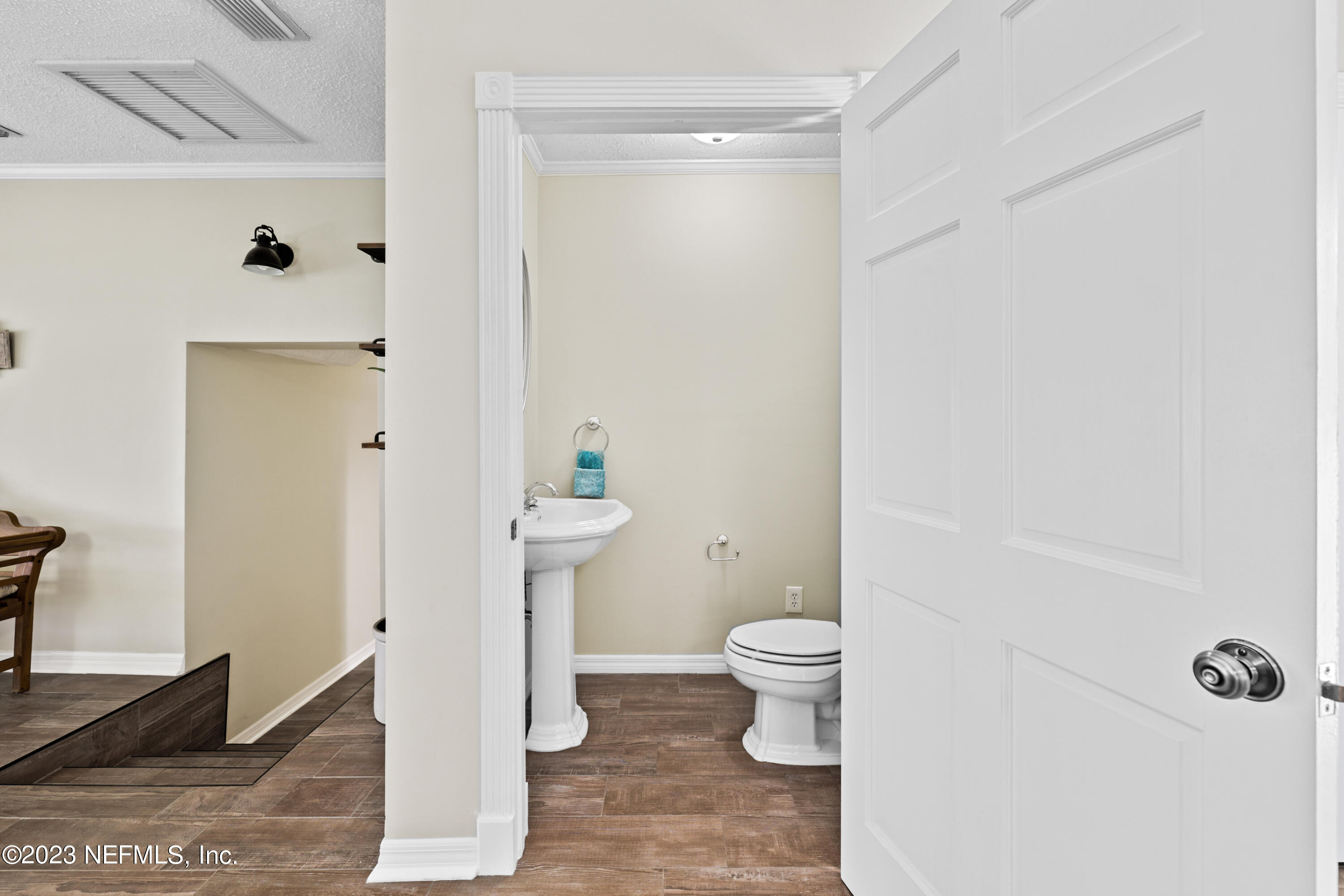 716 Cedar Creek Road Palatka, FL 32177 - Photo 26 of 62 a bathroom with a toilet and a shower