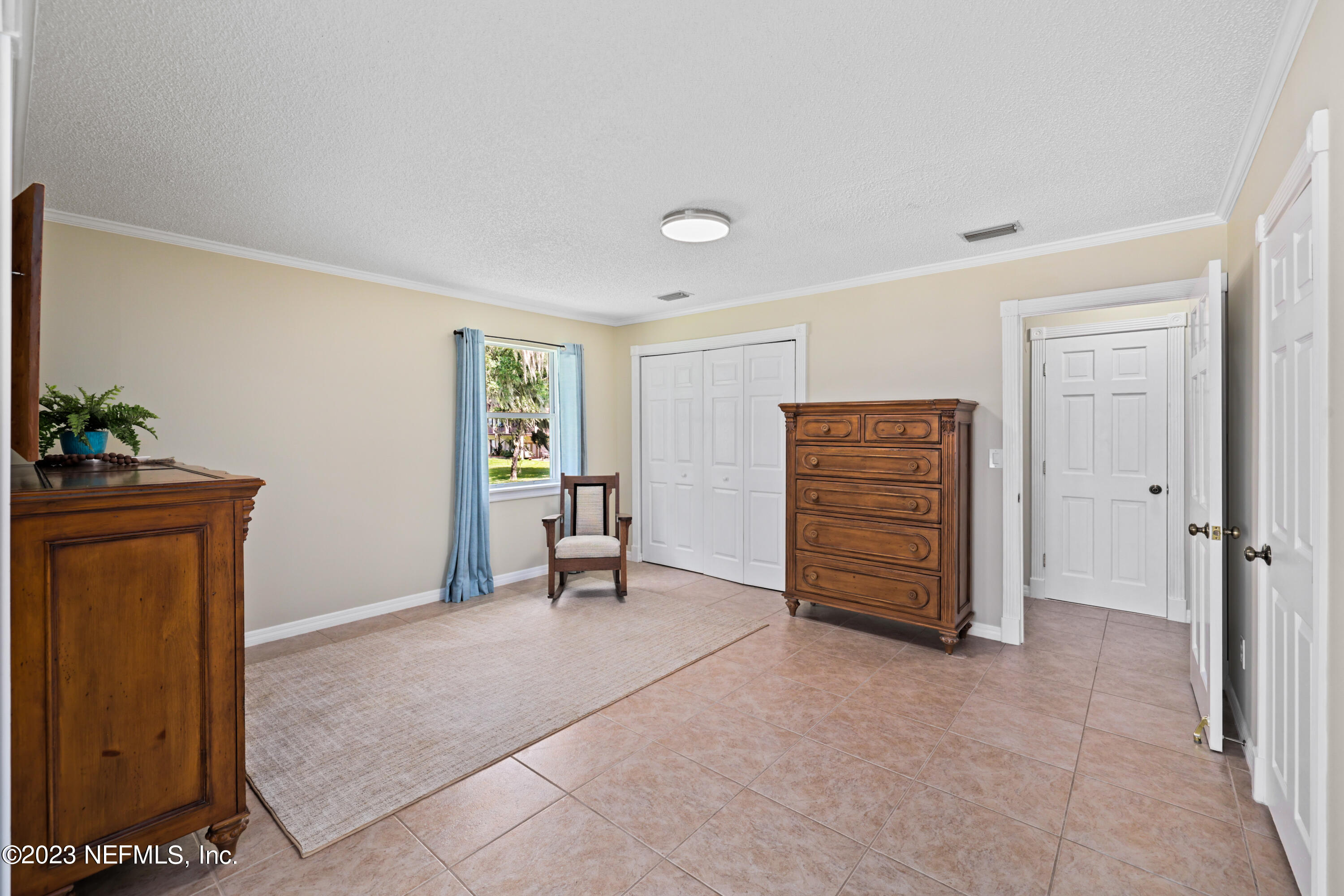 716 Cedar Creek Road Palatka, FL 32177 - Photo 30 of 62 a view of room with furniture and a window