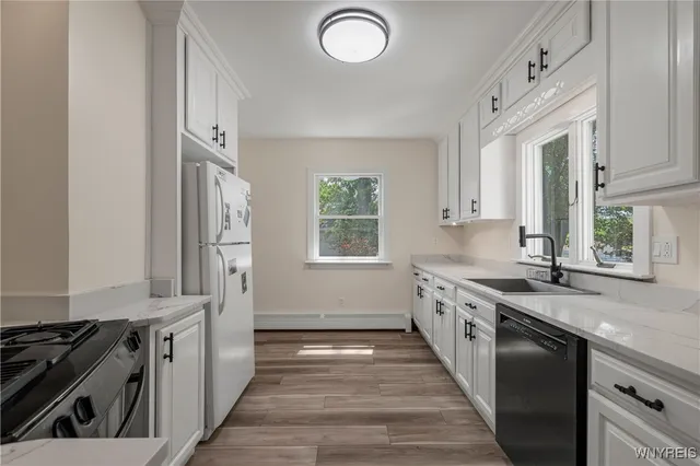 $389,900 | 9461 Greiner Road, Clarence, NY 14031