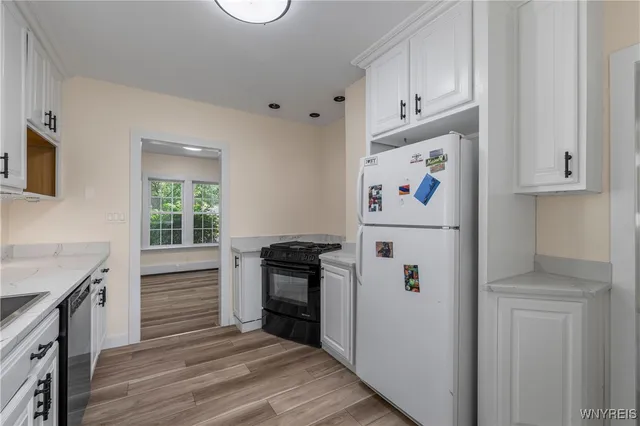 $389,900 | 9461 Greiner Road, Clarence, NY 14031