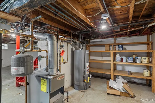 $389,900 | 9461 Greiner Road, Clarence, NY 14031