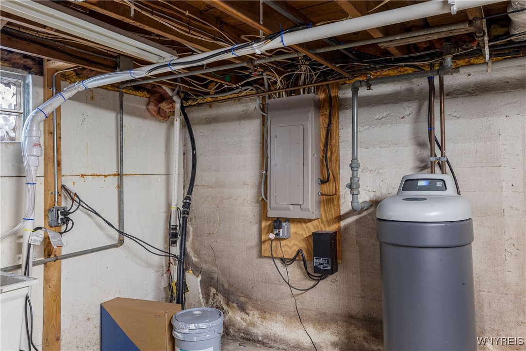 9461 Greiner Road Clarence, NY 14031 - Photo 26 of 37