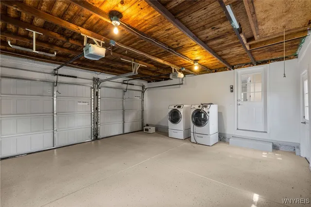 $389,900 | 9461 Greiner Road, Clarence, NY 14031