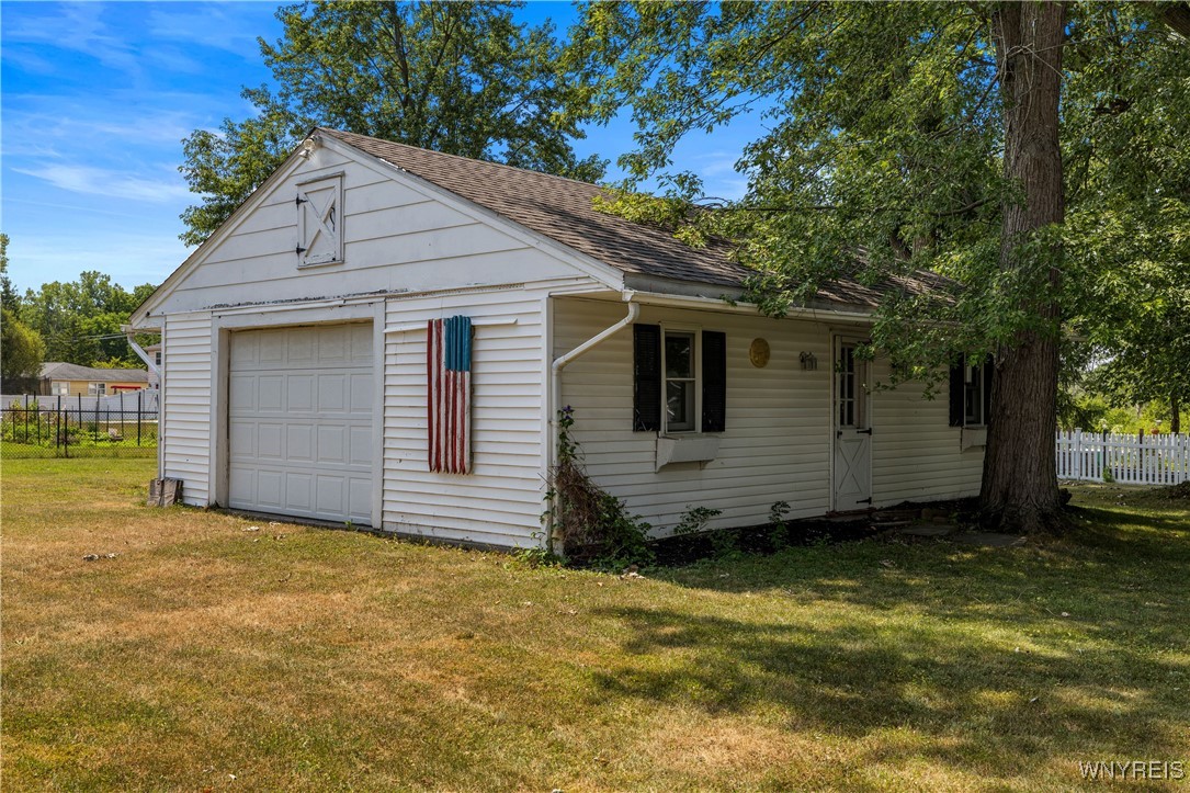 9461 Greiner Road Clarence, NY 14031 - Photo 31 of 37