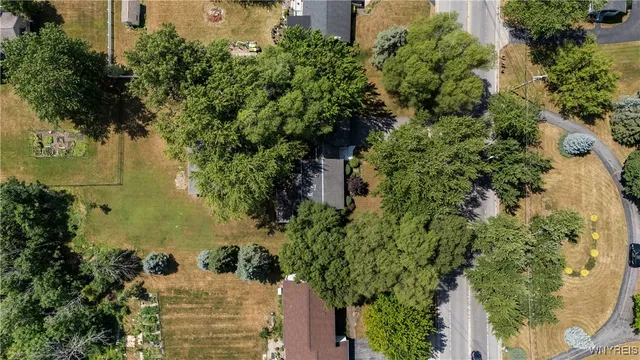 $389,900 | 9461 Greiner Road, Clarence, NY 14031