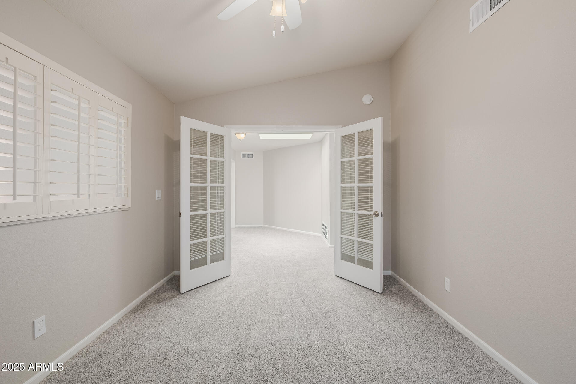 16809 South 33rd Way Phoenix, AZ 85048 - Photo 72 of 118 an empty room with a empty space and windows