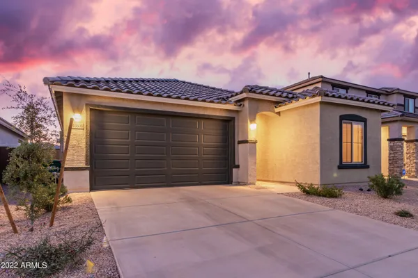 $360,000 | 43606 West Juniper Avenue, Maricopa, AZ 85138