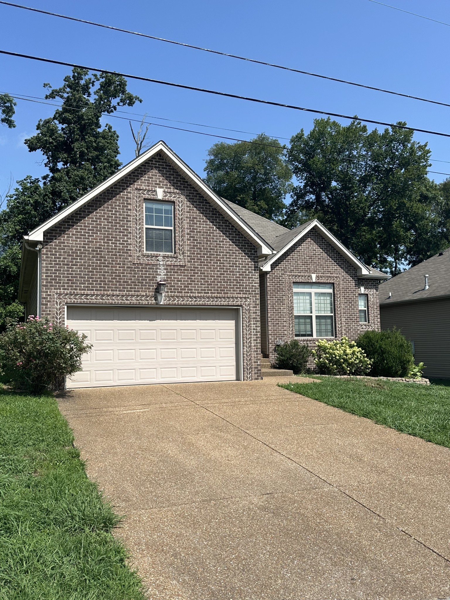 1086 Golf View Way Spring Hill, TN 37174 - Photo 2 of 20