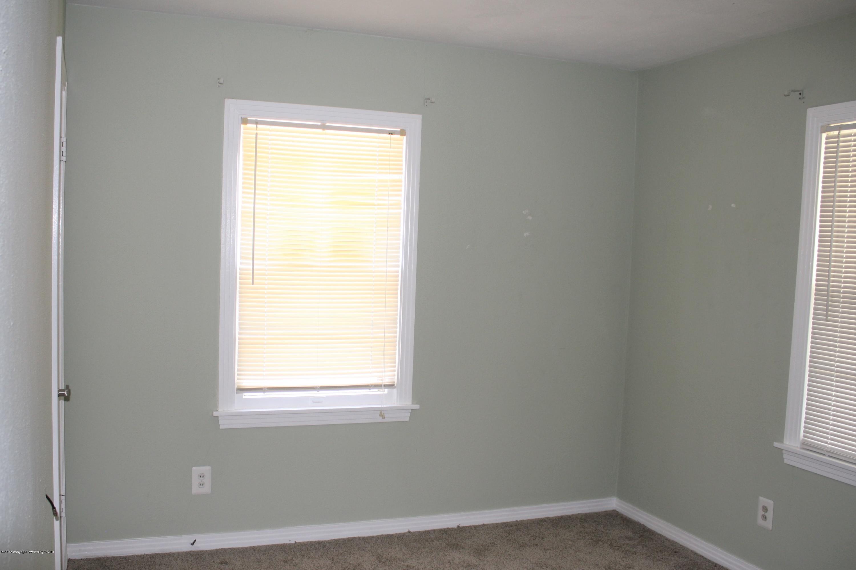 3613 South Hayden Street Amarillo, TX 79110 - Photo 11 of 13 IMG_2286