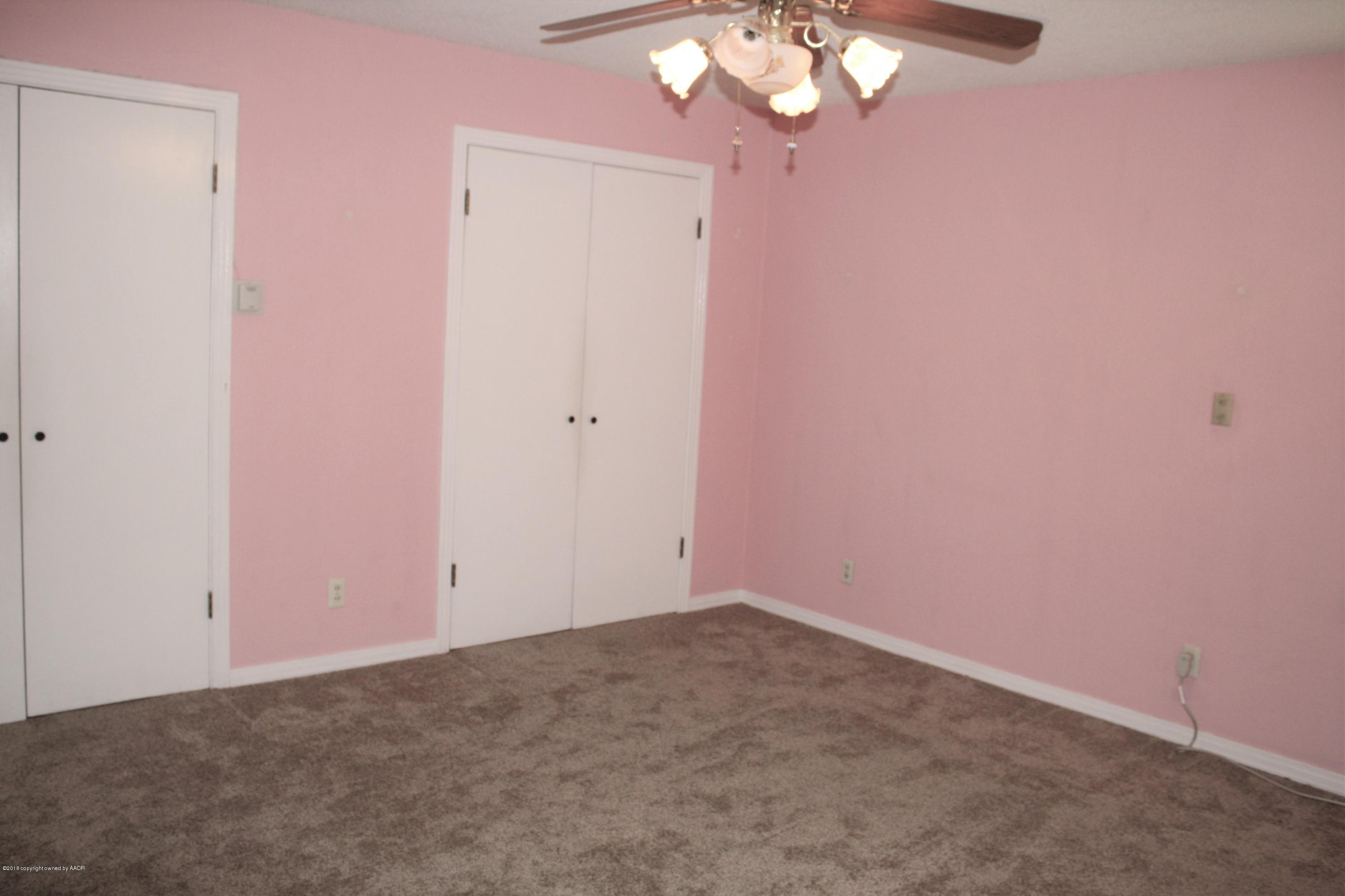 3613 South Hayden Street Amarillo, TX 79110 - Photo 8 of 13 IMG_2279