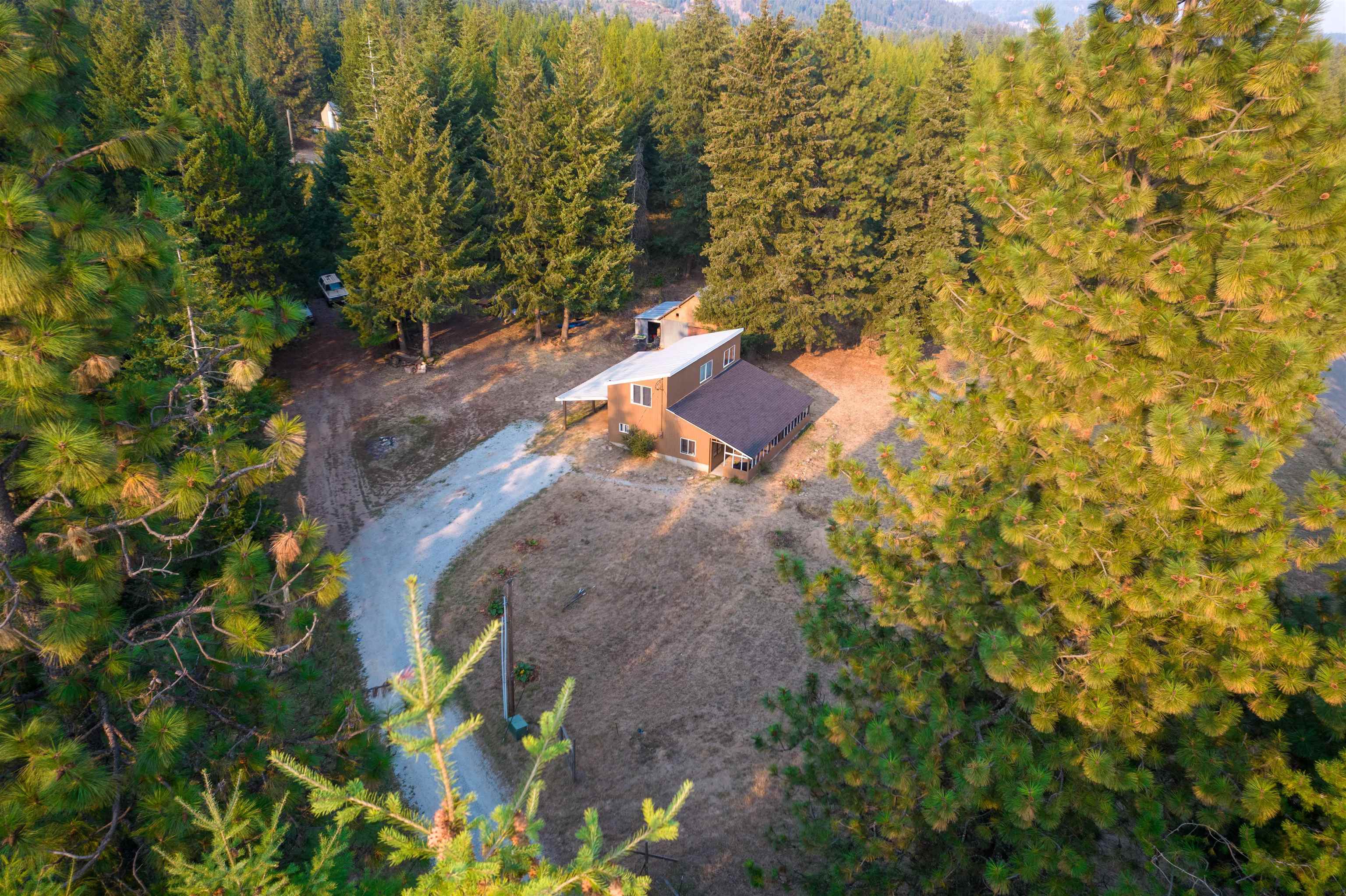 2521 North Willms Road Elk, WA 99009 - Photo 4 of 34