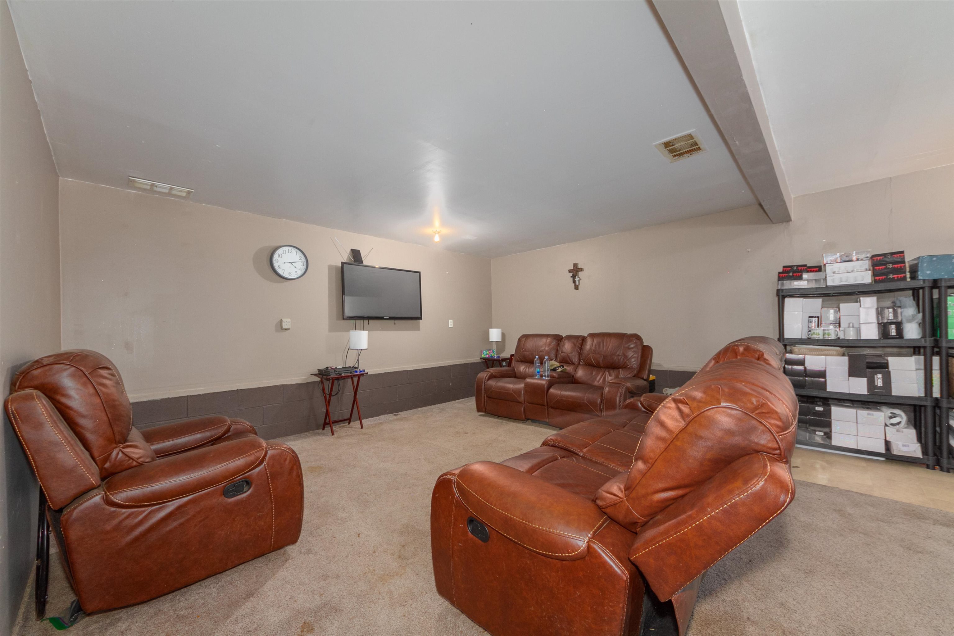 2521 North Willms Road Elk, WA 99009 - Photo 8 of 34