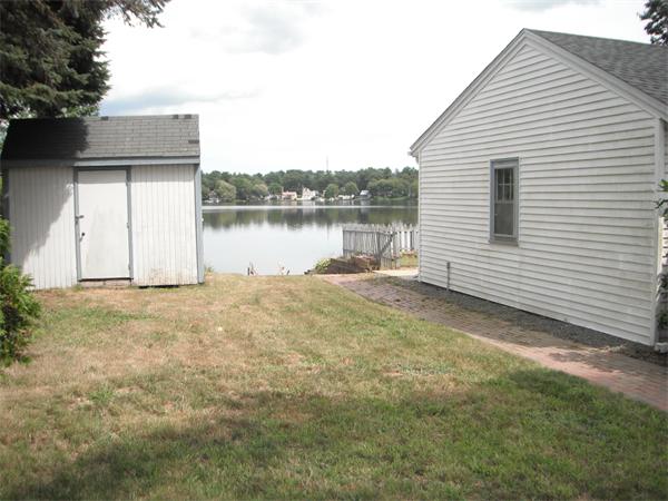 30 Taylor Point Road Pembroke, MA 02359 - Photo 3 of 11 Gallery Image 3