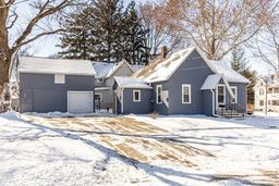 804 Prospect Street DeKalb, IL 60115 - Photo 2 of 16 Gallery Image 2