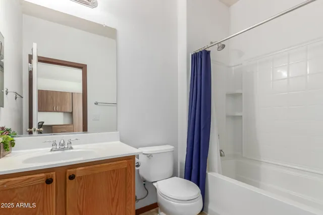 $2,200 | 206 West Hawaii Drive, Casa Grande, AZ 85122