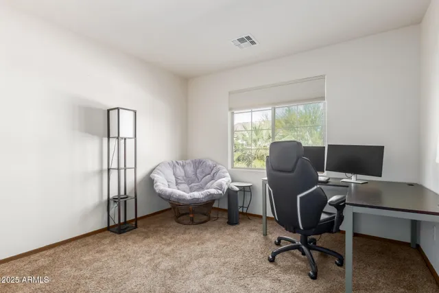 $2,200 | 206 West Hawaii Drive, Casa Grande, AZ 85122