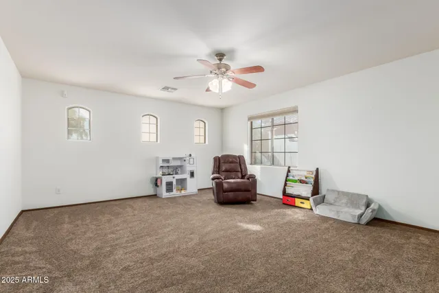 $2,200 | 206 West Hawaii Drive, Casa Grande, AZ 85122