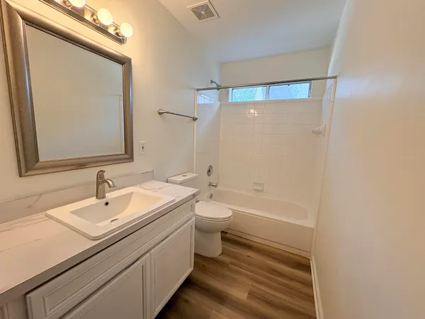 $2,195 | 4428 Siesta Court, Tallahassee, FL 32309