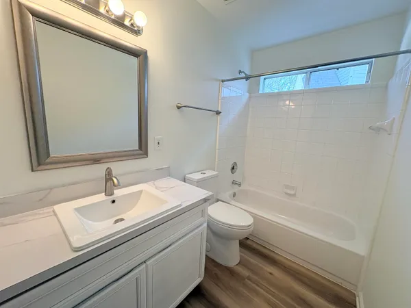 $2,195 | 4428 Siesta Court, Tallahassee, FL 32309