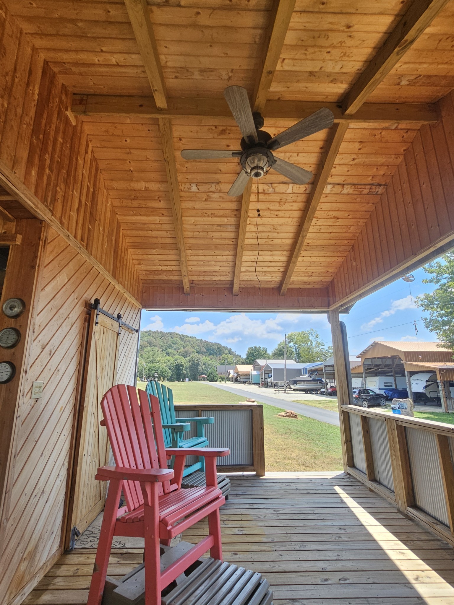 625 River Road Clifton, TN 38425 - Photo 32 of 71